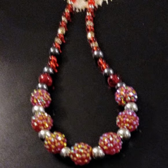 Christmas Red Ladies Hat - Picture 2 of 2